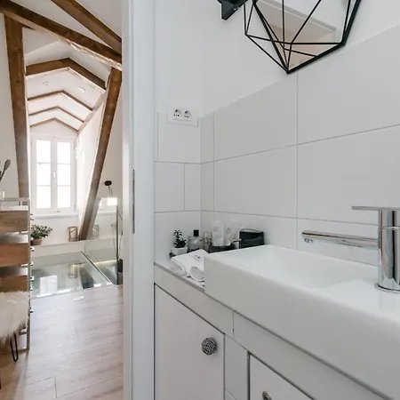 Luxury Castle No1 Loft With A Sauna Split